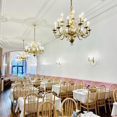 Grand Hotel De La Basilique ルルド エクステリア 写真