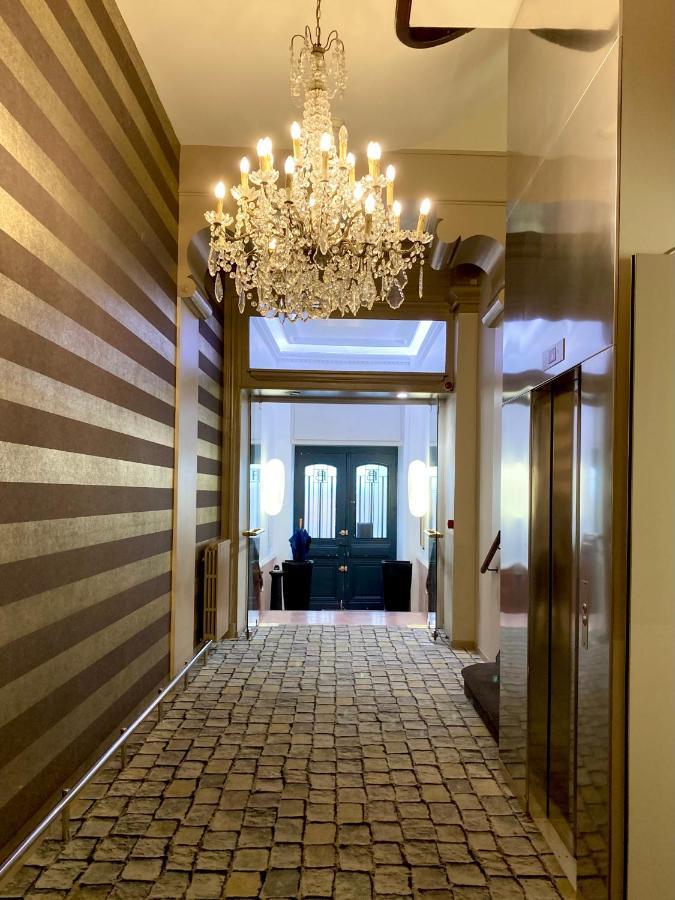 Grand Hotel De La Basilique ルルド エクステリア 写真